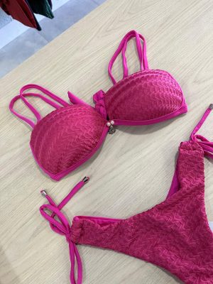 Biquíni top V
TAM. M
Rosa