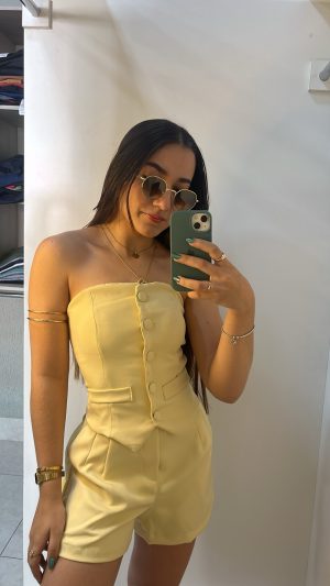 Conjunto Alfaiataria 
TAM. G
Cores disponíveis:
vermelho